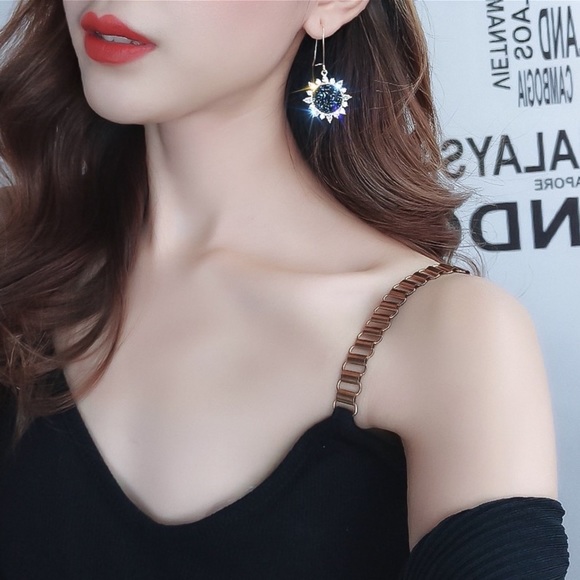 Blue Crushed Gem Sunflower Ear Wire Earrings - Picture 4 of 8